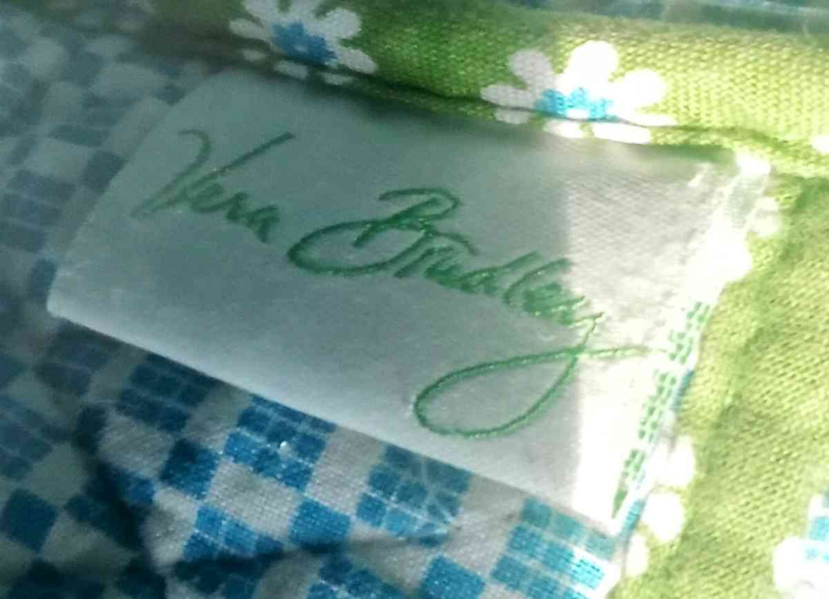 Vera Bradley Purses - Gaston, North Carolina - FleaMarketBay