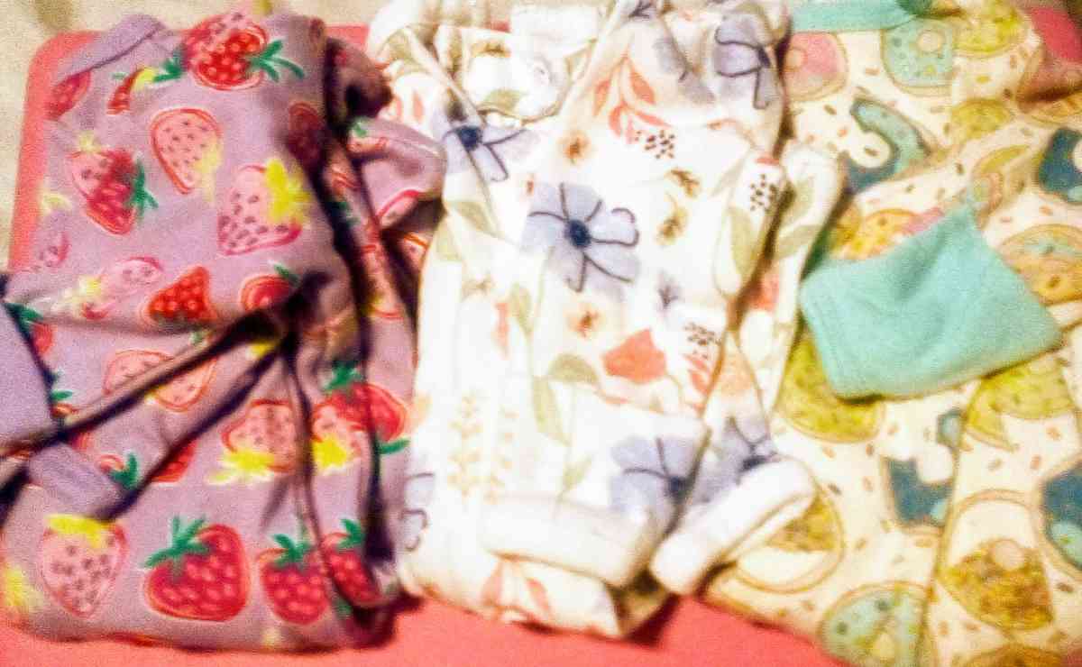 Preemie Baby Sleepers x3 - Ladson, South Carolina