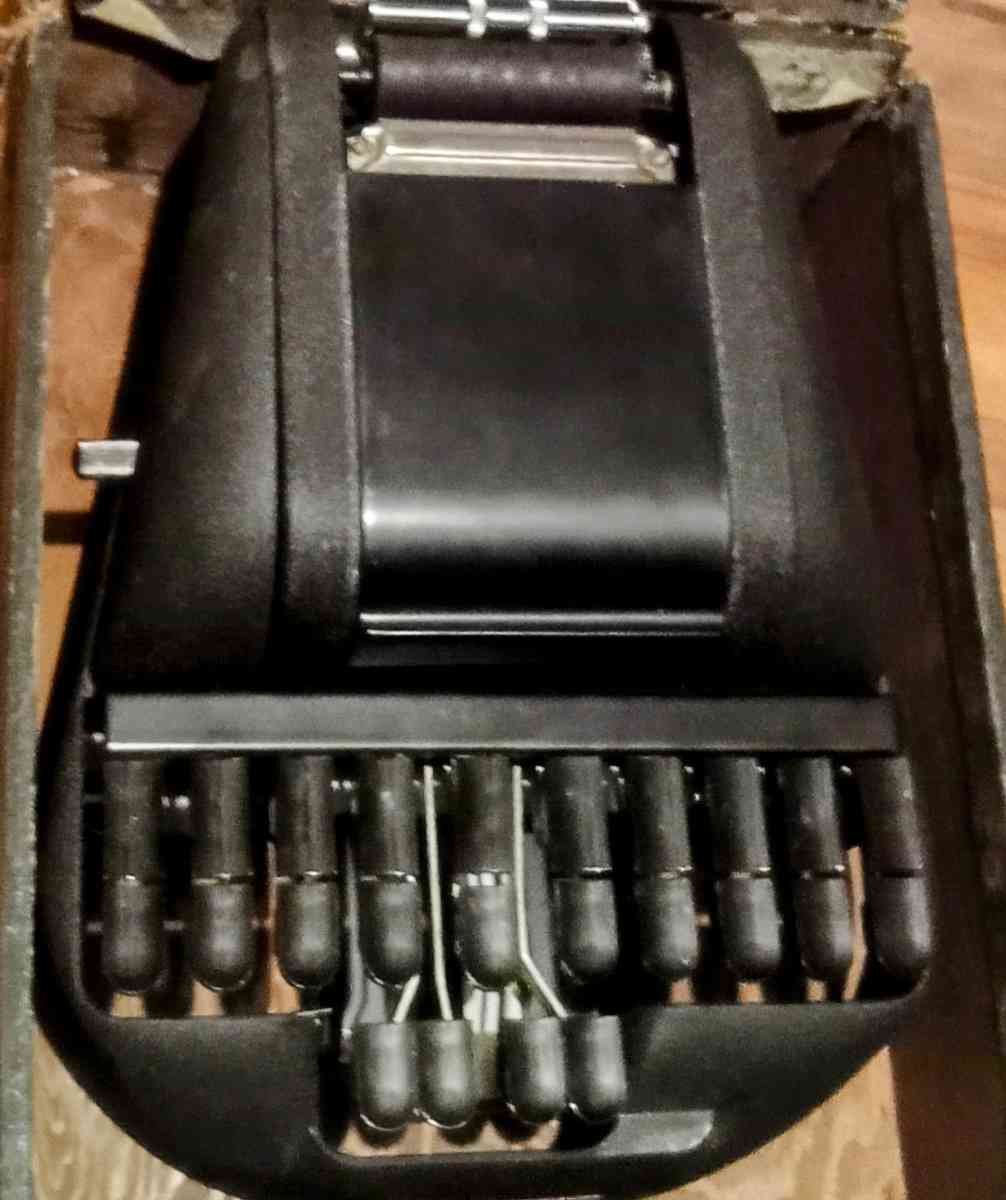Stenograph Machine - Gaston, North Carolina - FleaMarketBay