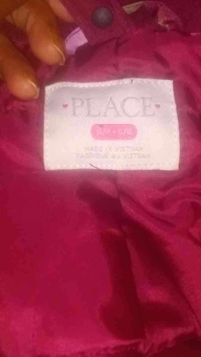 children place jacket that is brand new and a size 5 - Afton, Tennessee - FleaMarketBay