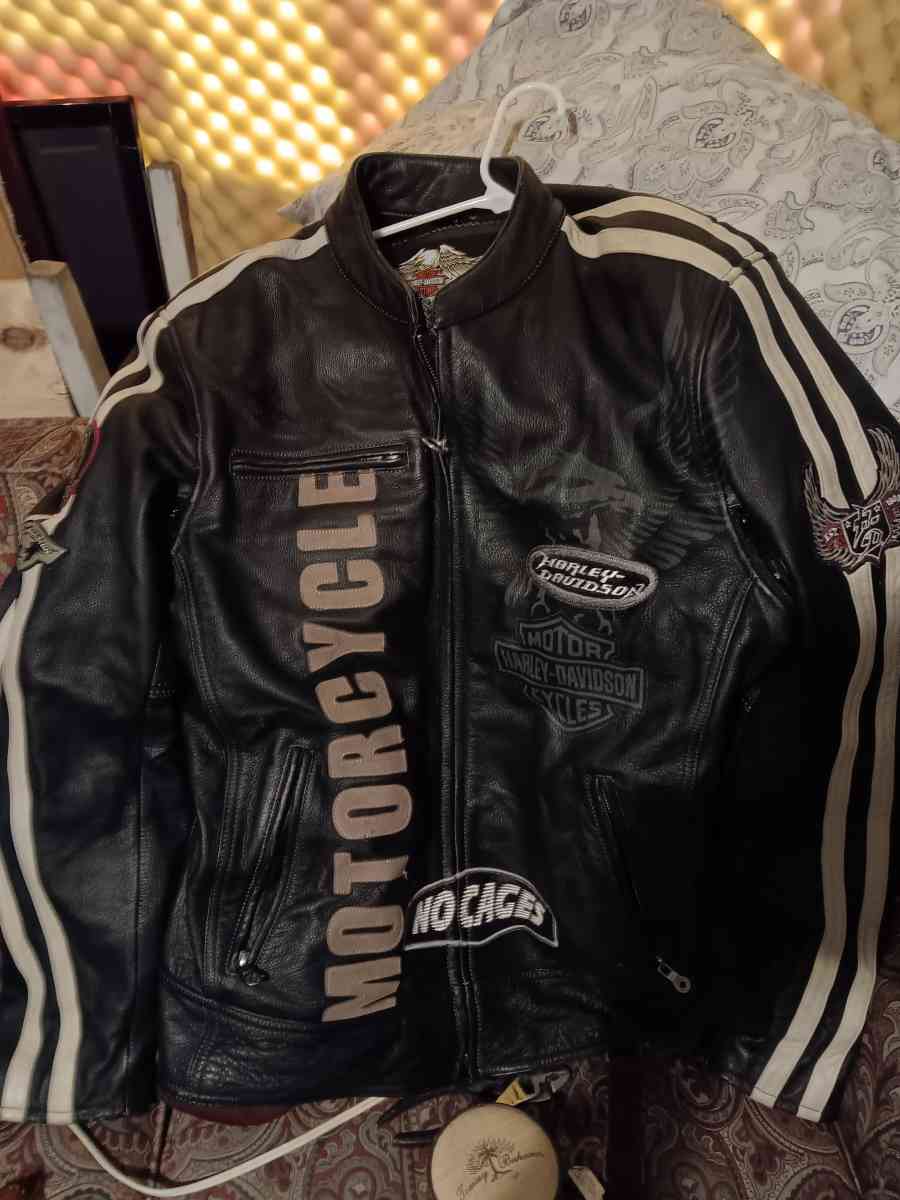 XXL tall Harley Davidson leather jacket with chaps helmet - Auburn, Alabama