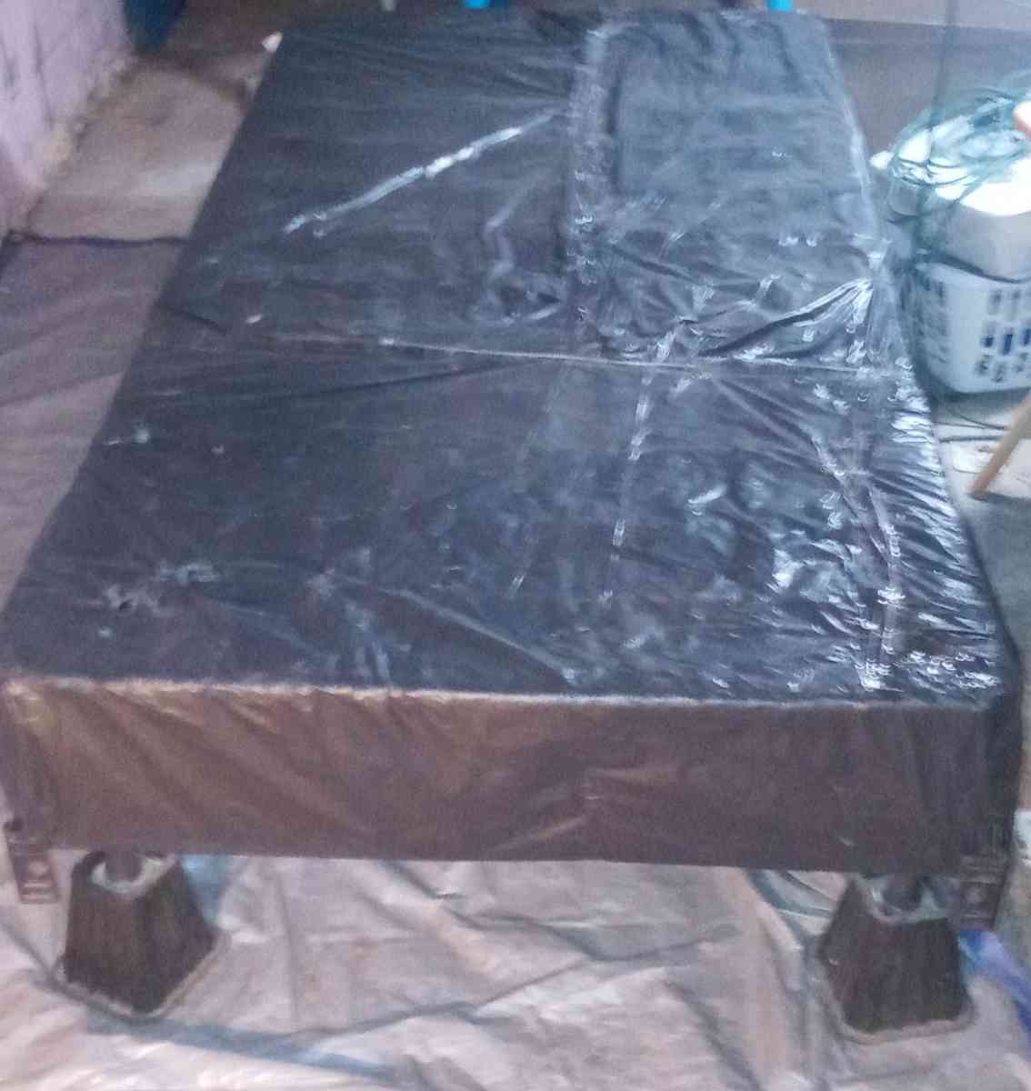 twin size bed frame and box spring - Huntsville, Alabama - FleaMarketBay