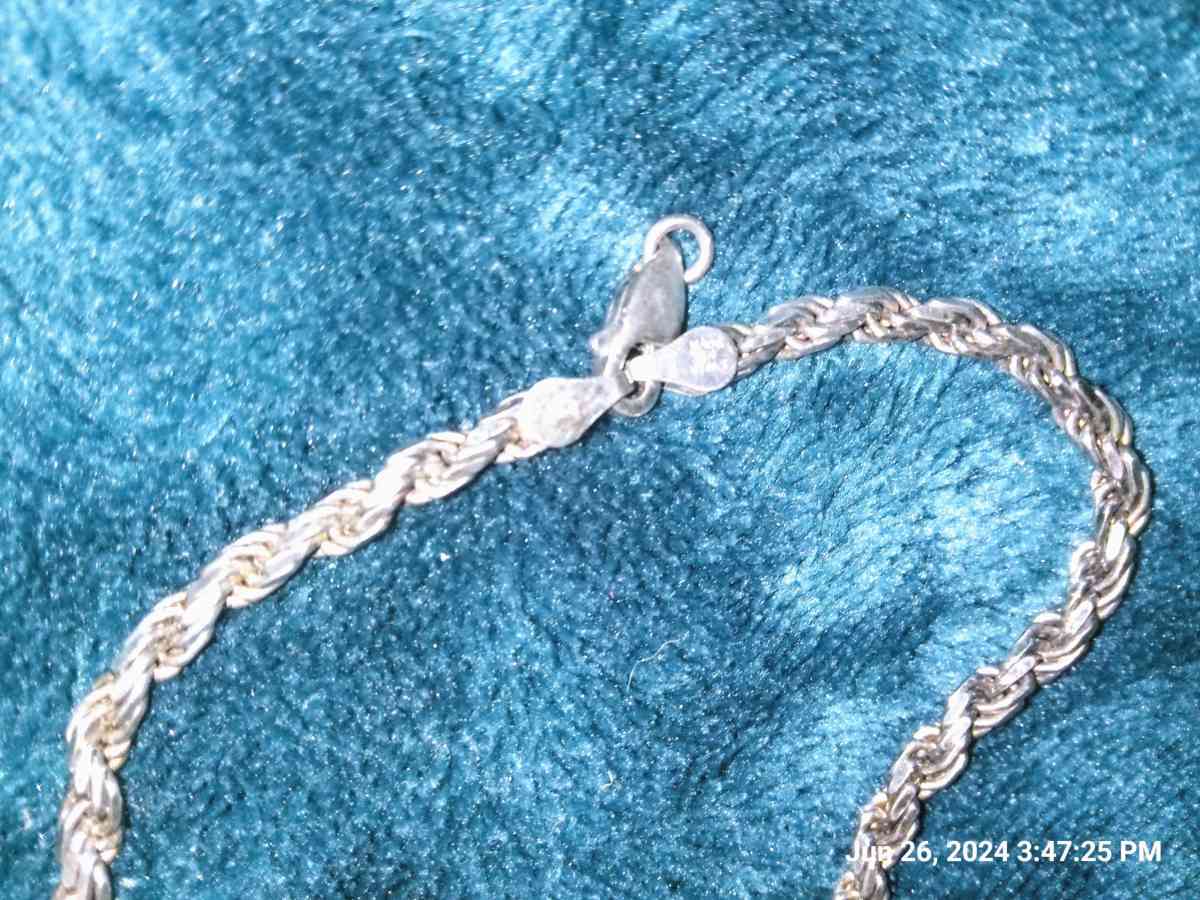 sterling silver bracelet 925made in Italy says in stamp on c - Alicia, Arkansas - FleaMarketBay