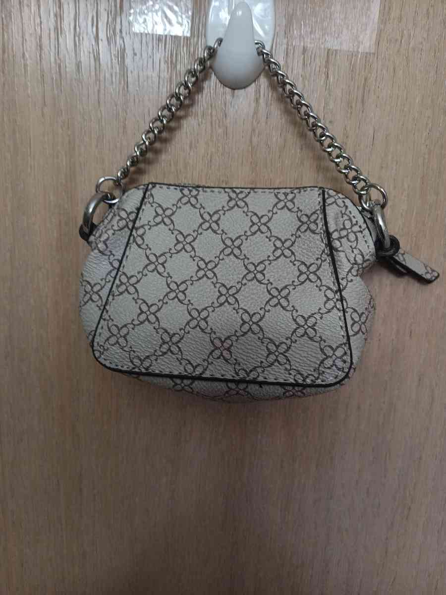 Nine West mini purse adorable - Friday Harbor, Washington - FleaMarketBay