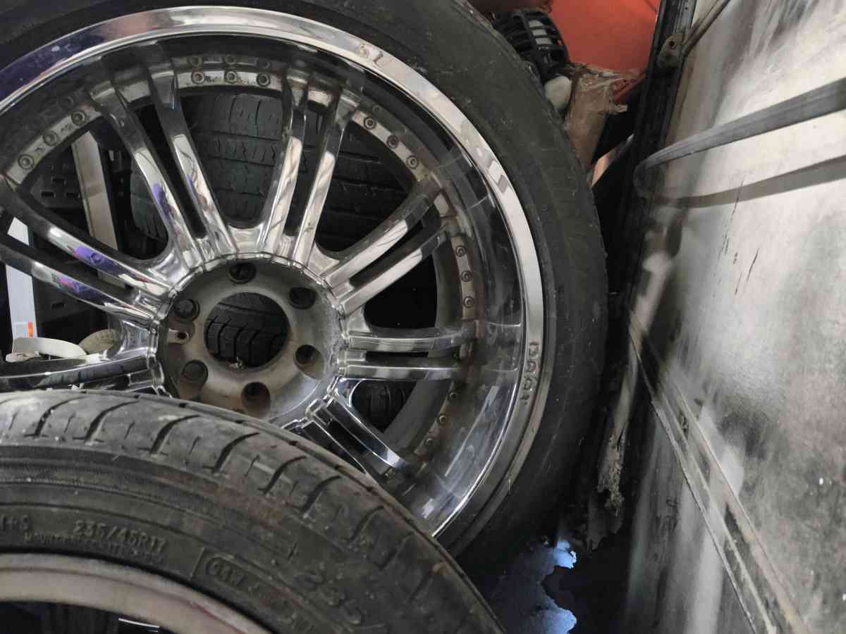 four tires onrims - Canton, Ohio - FleaMarketBay