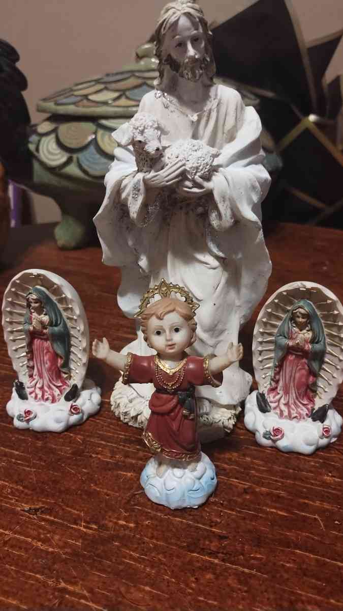 A lot of angels and different assorted items - Abilene, Texas - FleaMarketBay