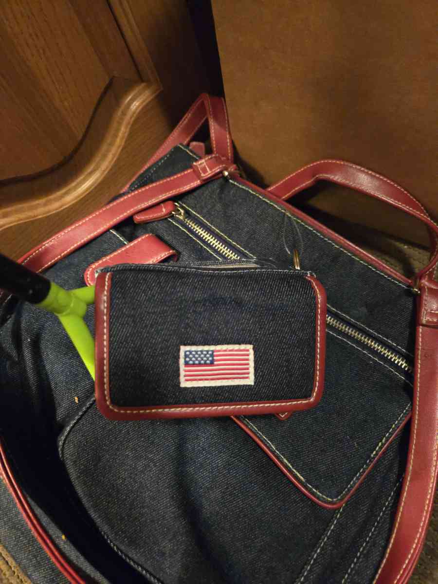 Rosetti shoulder bag - Houston, Texas - FleaMarketBay