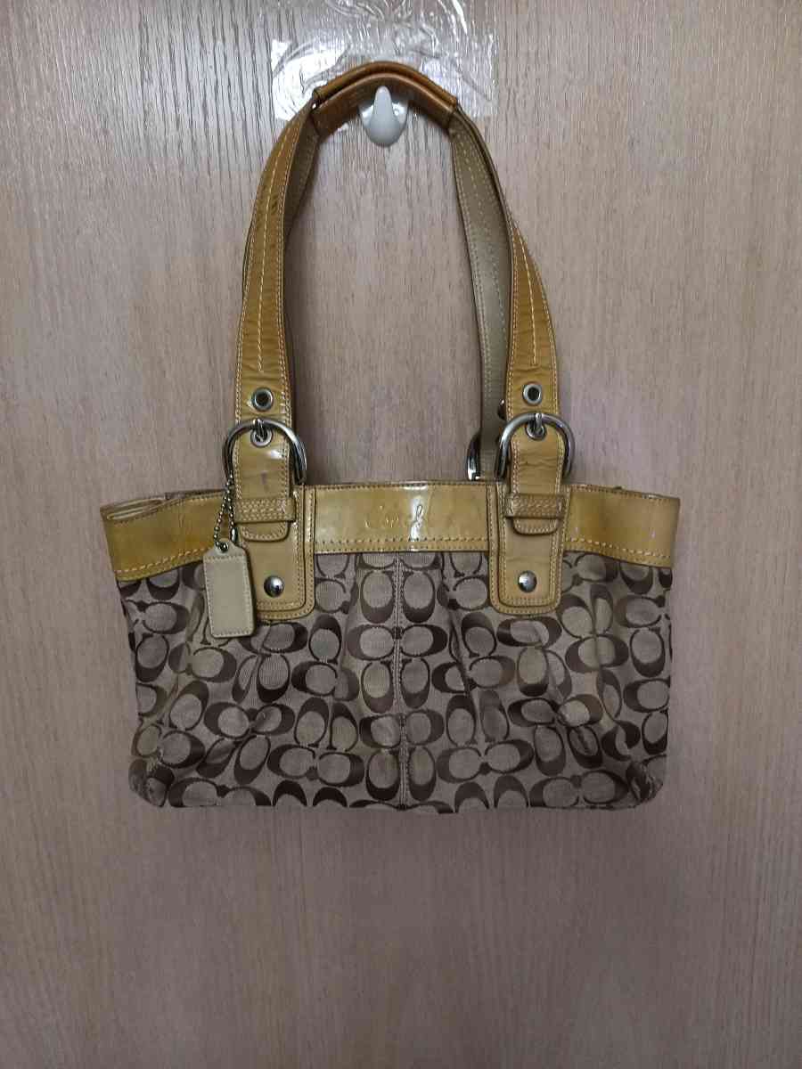 Coach purse - Friday Harbor, Washington