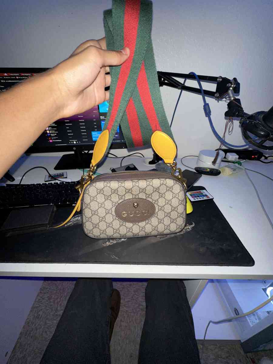 gucci purse - Fresno, California - FleaMarketBay