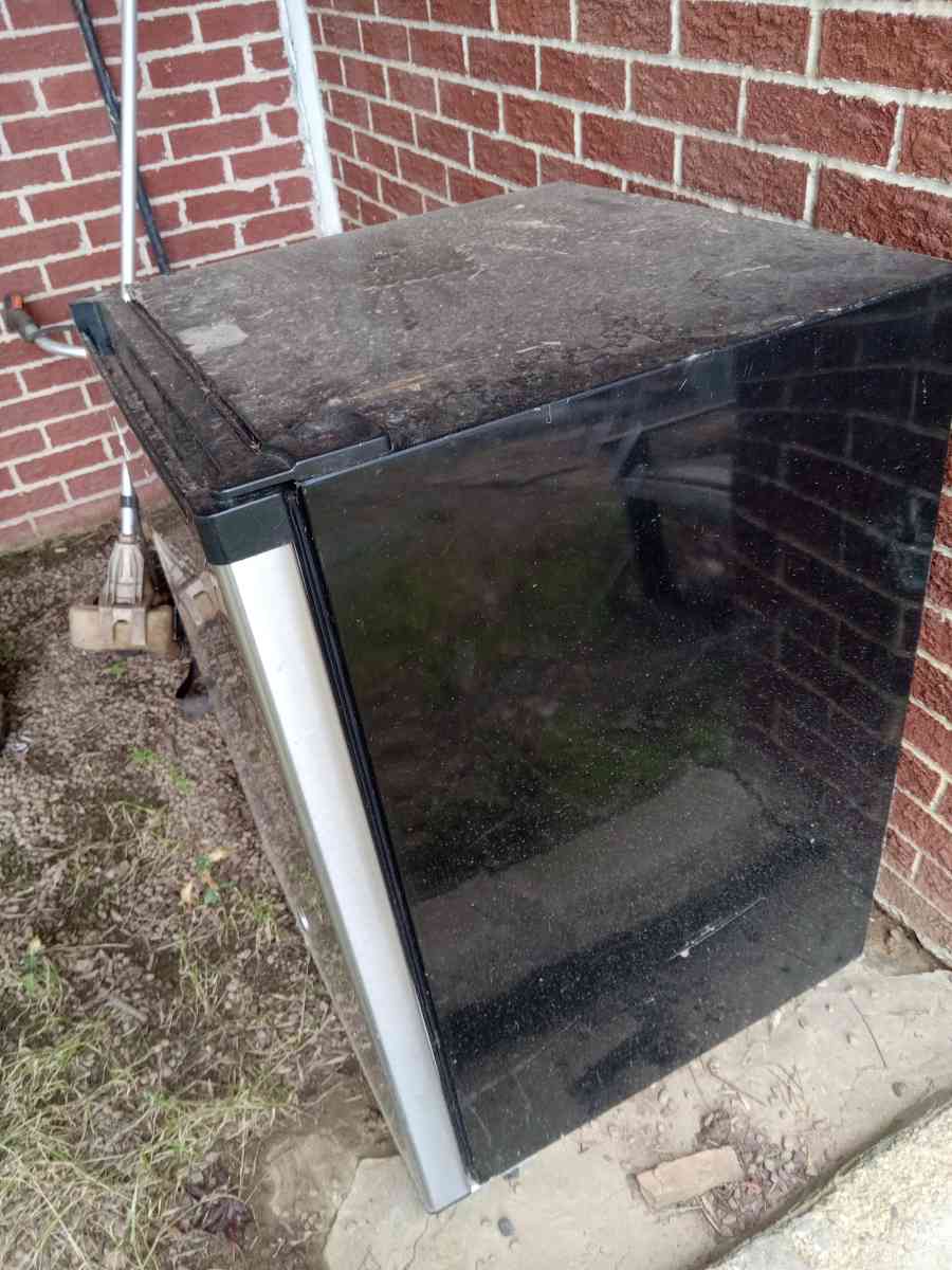 miny fridge - Spiro, Oklahoma