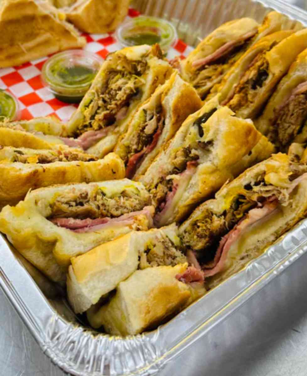 PARTY PLANNER - Key West, Florida - FleaMarketBay