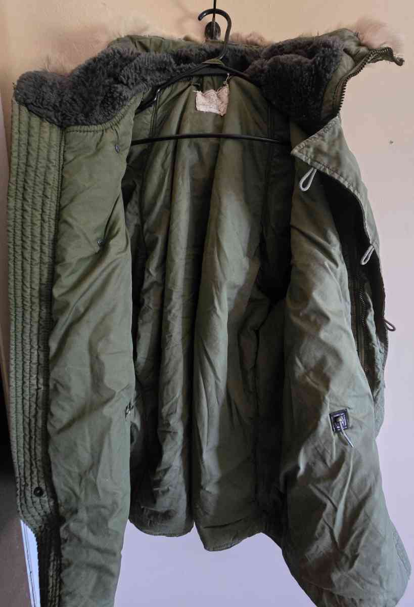 N3B extreme weather parka XL - Lansing, Michigan - FleaMarketBay