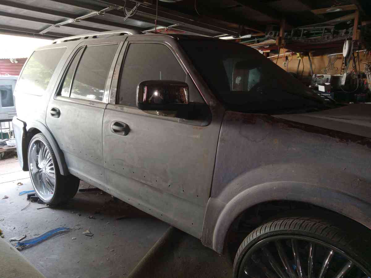 PROJECT VEHICLE  LINCOLN NAVIGATOR - Sandusky, Ohio - FleaMarketBay
