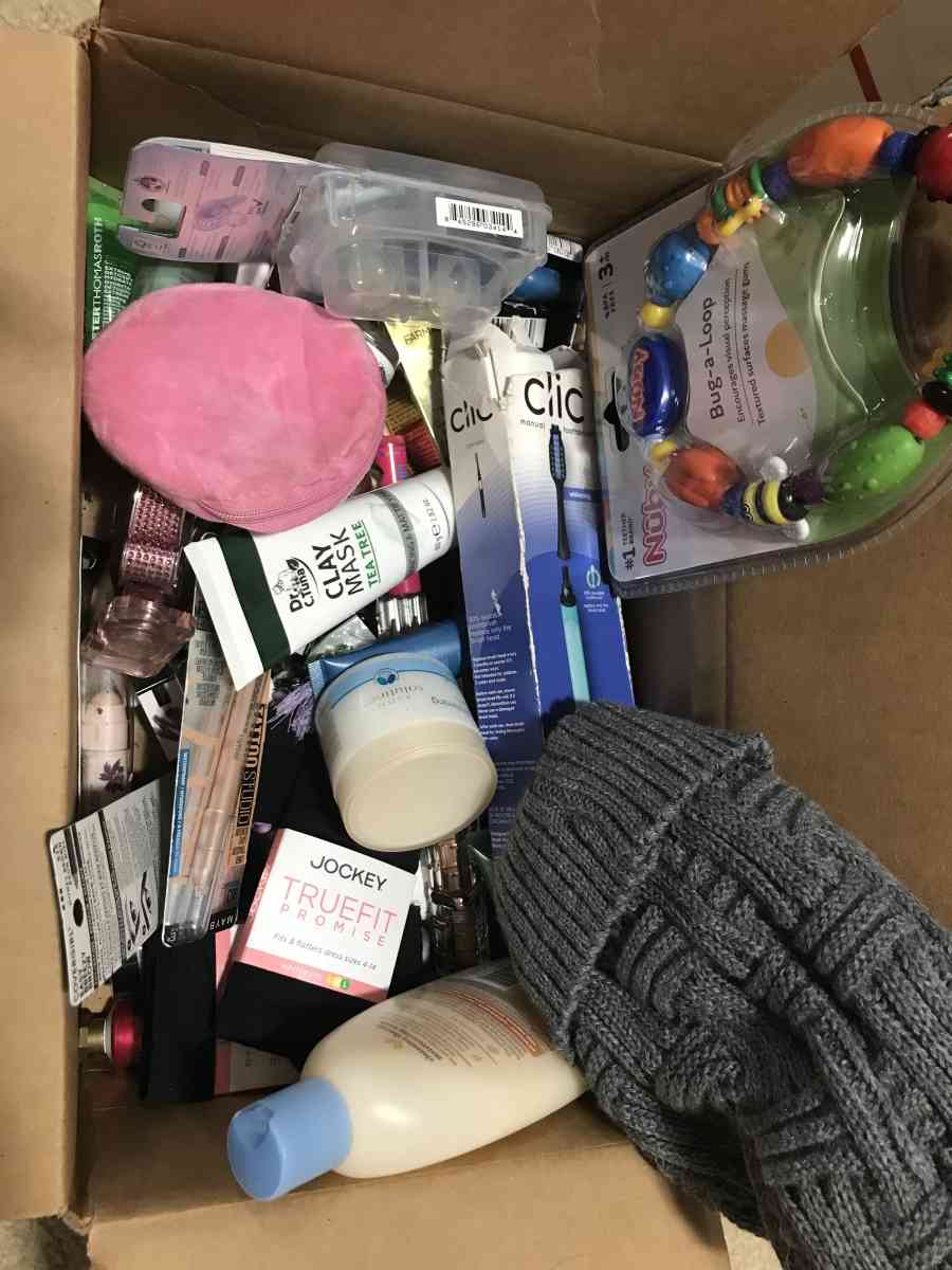 brand new mix box of things - Mc Lean, Virginia - FleaMarketBay