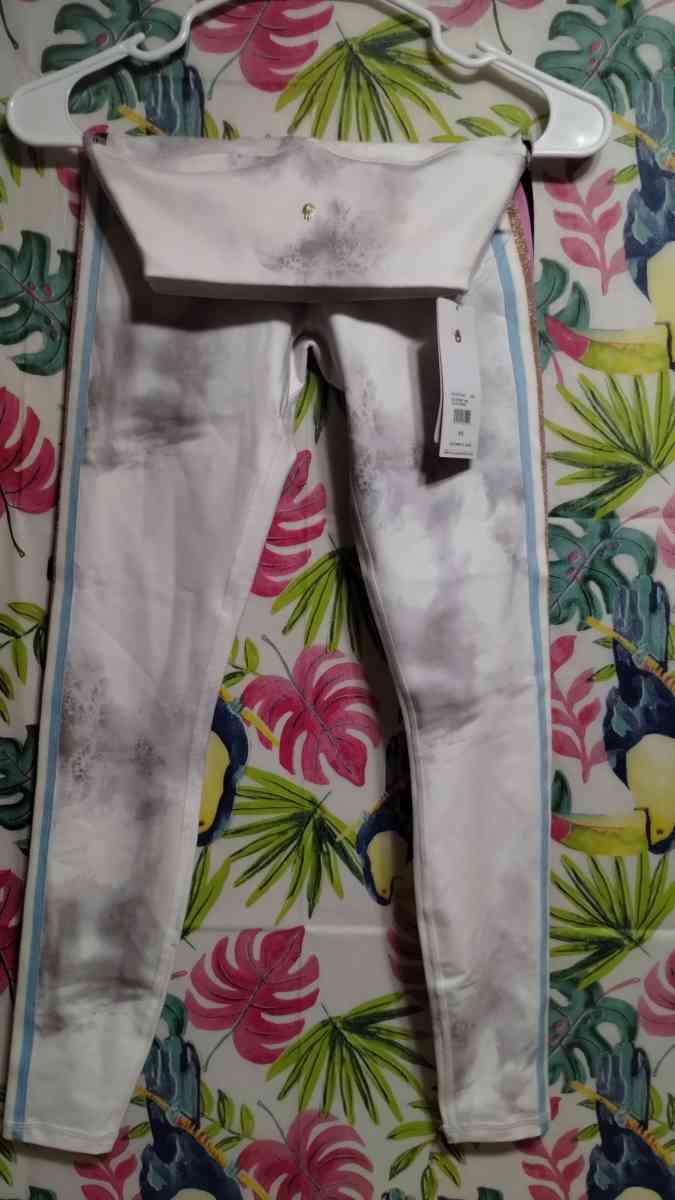 Spiritual Gangster intent dye leggings - Poplarville, Mississippi