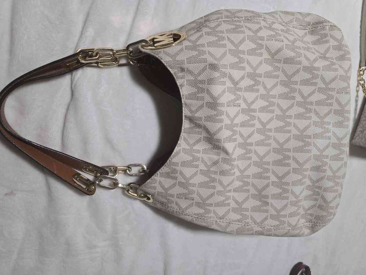 MK bag - Arlington, Texas - FleaMarketBay