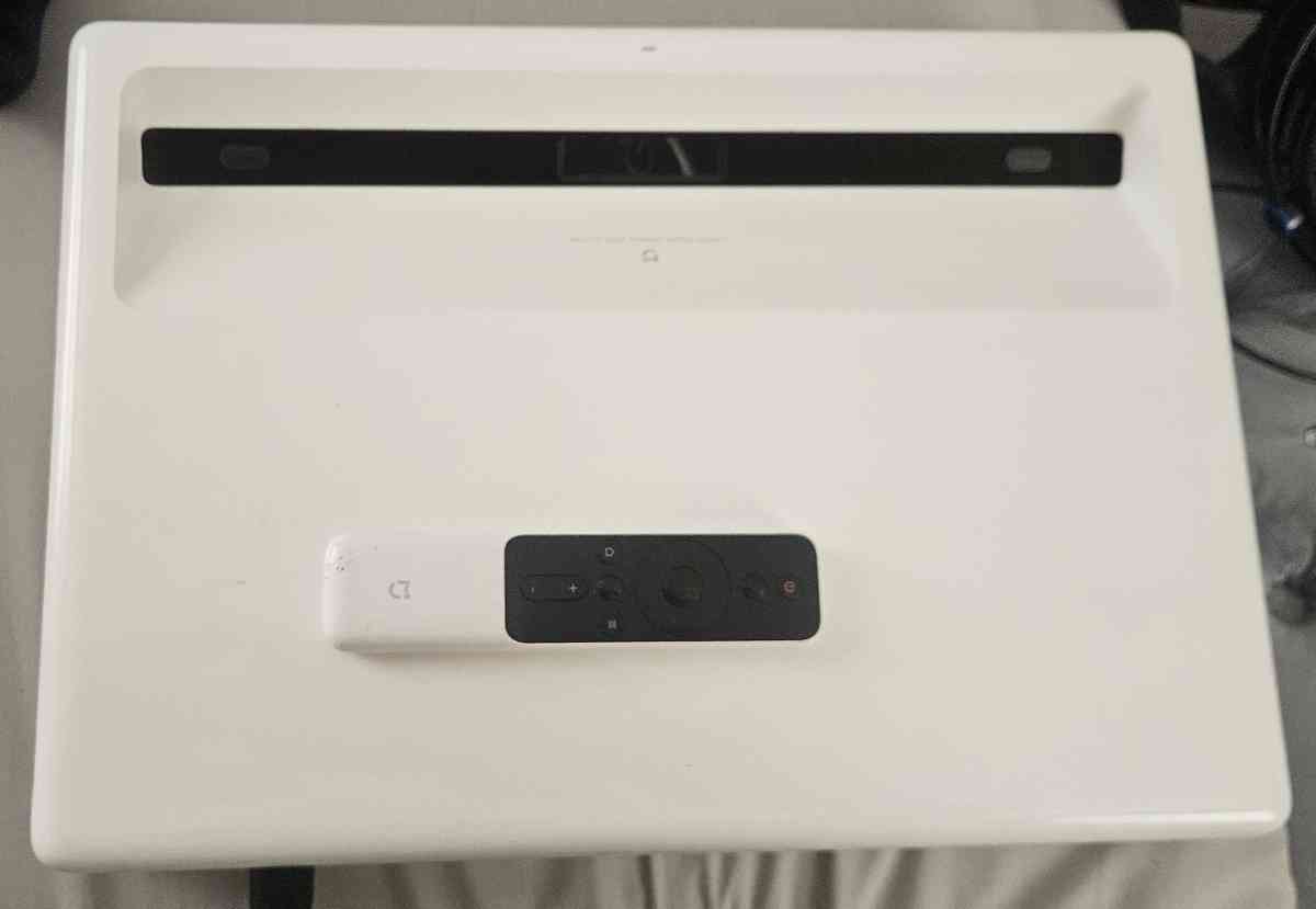 Mi Laser Projector 150 inch with Android 6 - Lowell, Massachusetts - FleaMarketBay