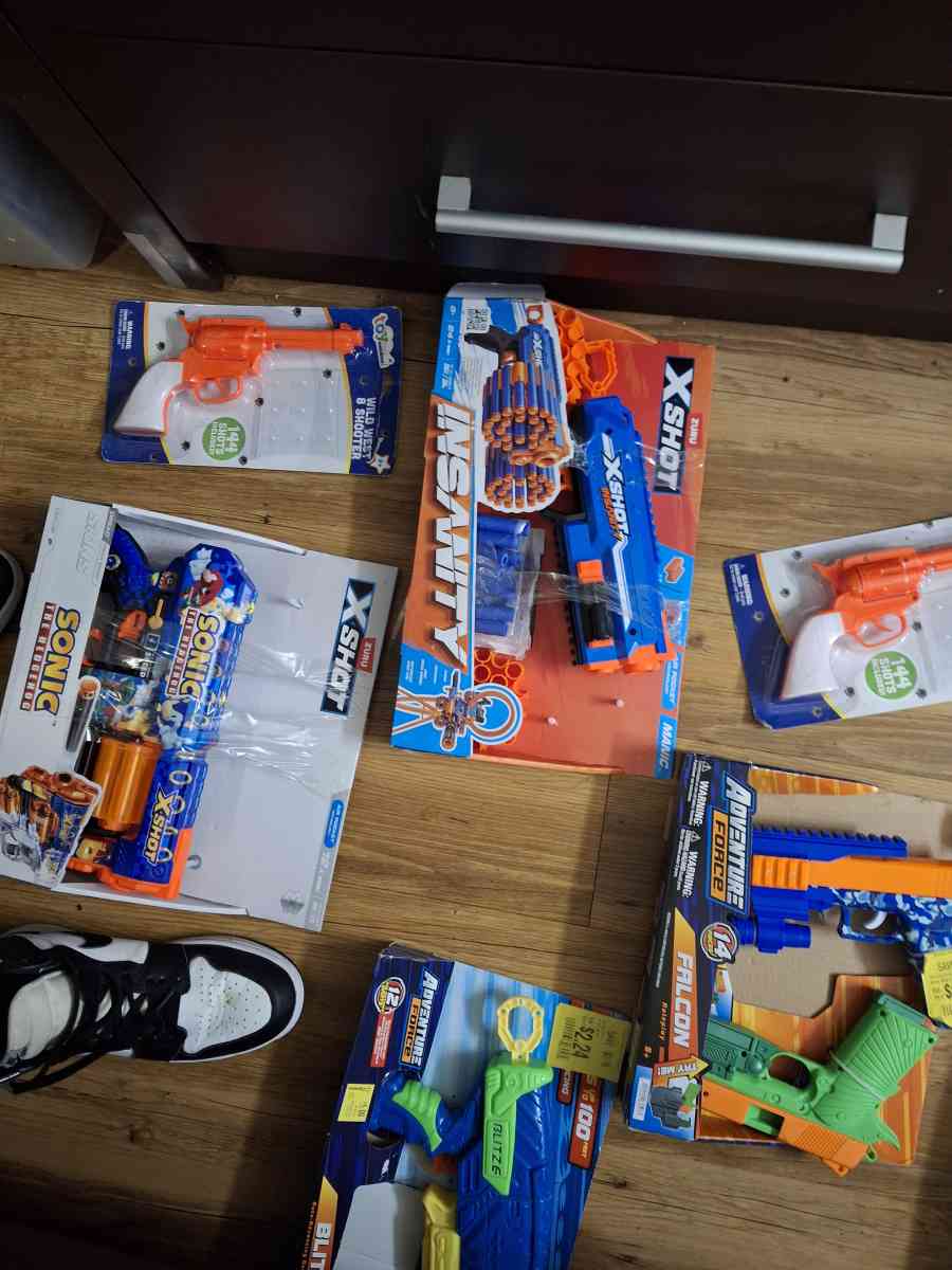 toy guns nerf etc - Antioch, Tennessee - FleaMarketBay