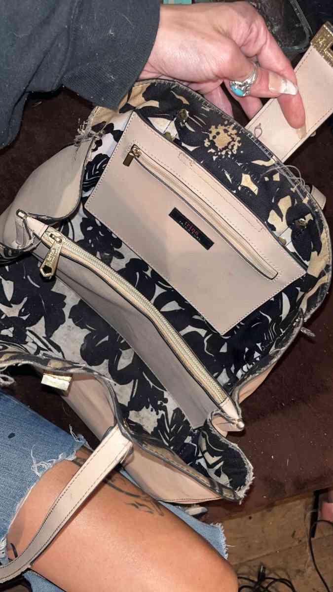 Trina Turk Satchel Handbag - Gaffney, South Carolina - FleaMarketBay