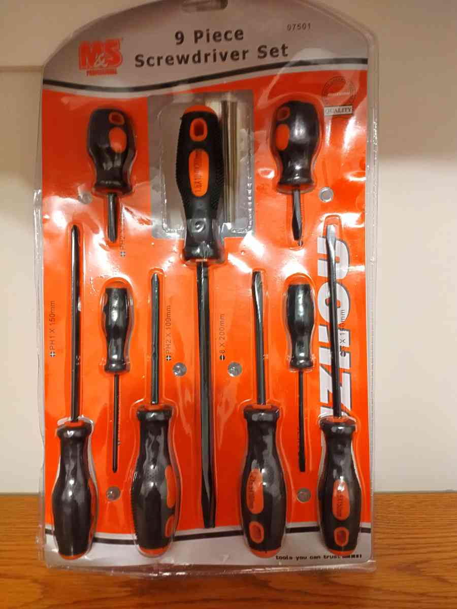 screwdrivers brand new in the package - Bethel, Delaware - FleaMarketBay