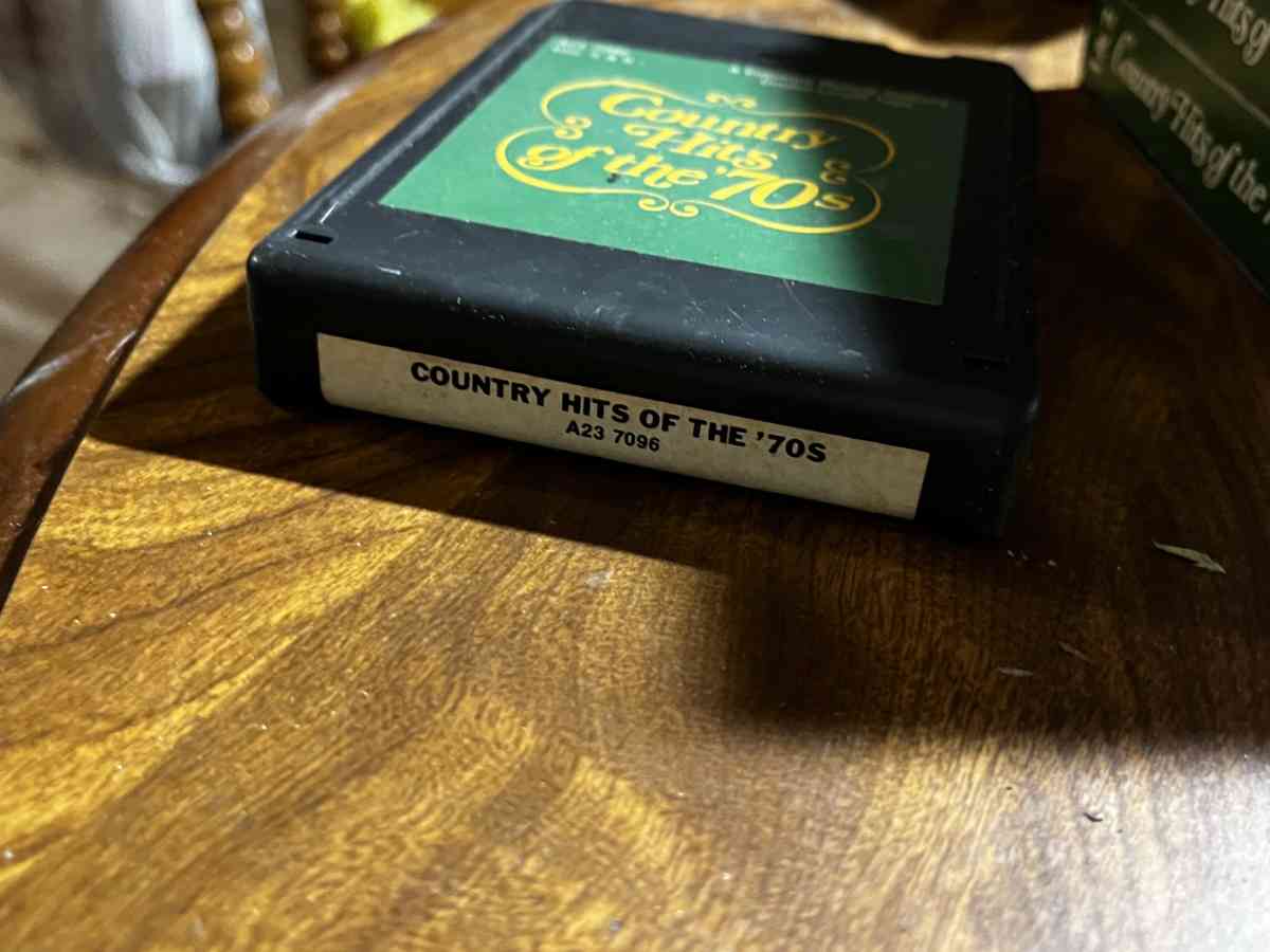 Country Hits of the 70s 8 tracks - Carrollton, Ohio - FleaMarketBay