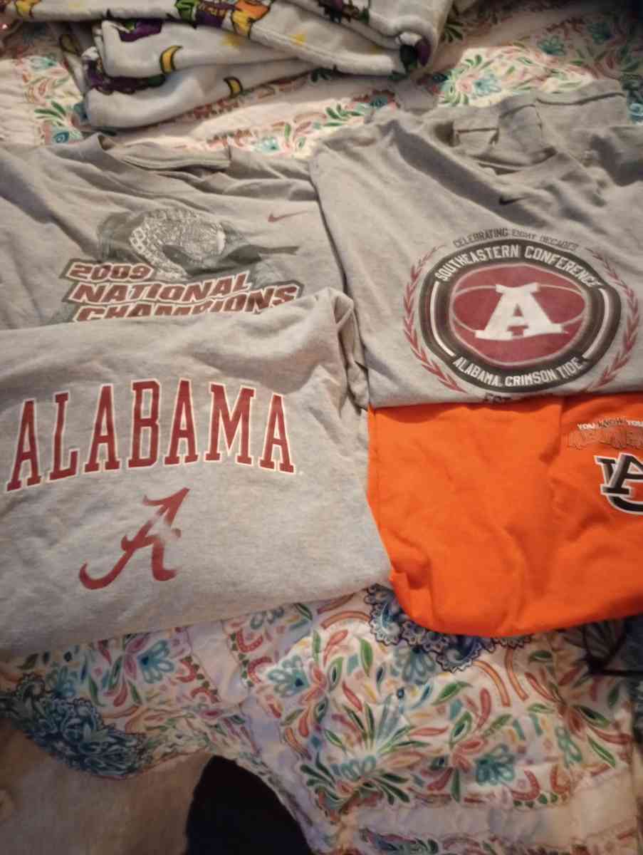4 Alabama shirts - Griffin, Georgia