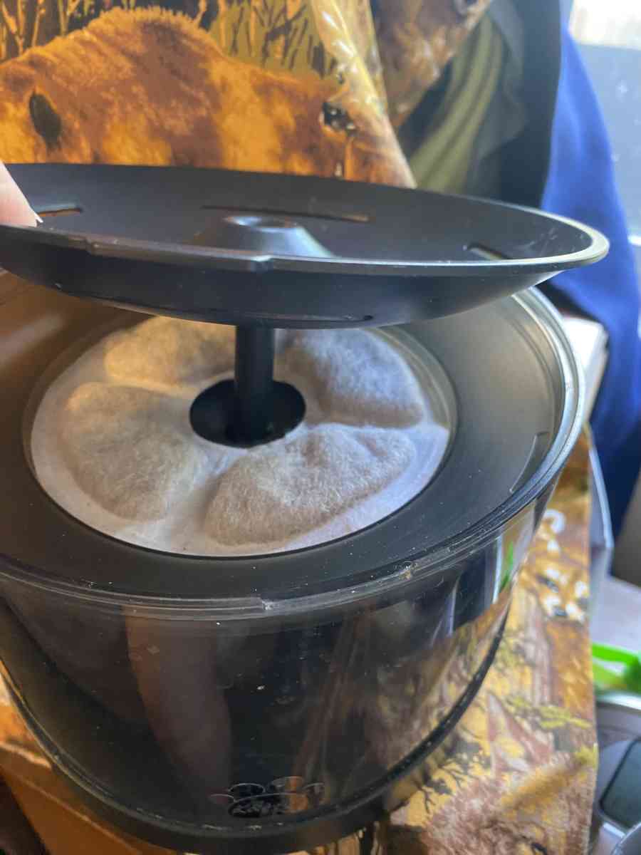 Kastty electric cat water bowl - Roanoke, Virginia - FleaMarketBay