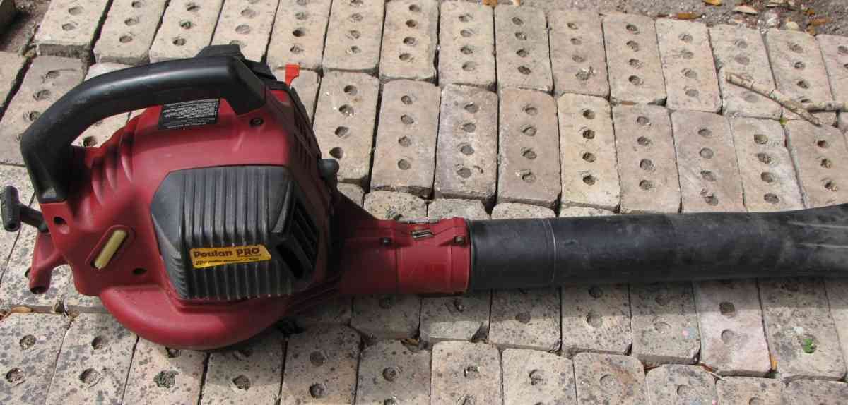 POULAN pro blower and vacuum - San Antonio, Texas - FleaMarketBay