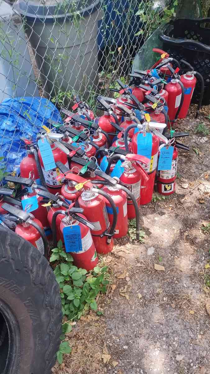 42 small and large brand new fire extinguisher - Abilene, Texas