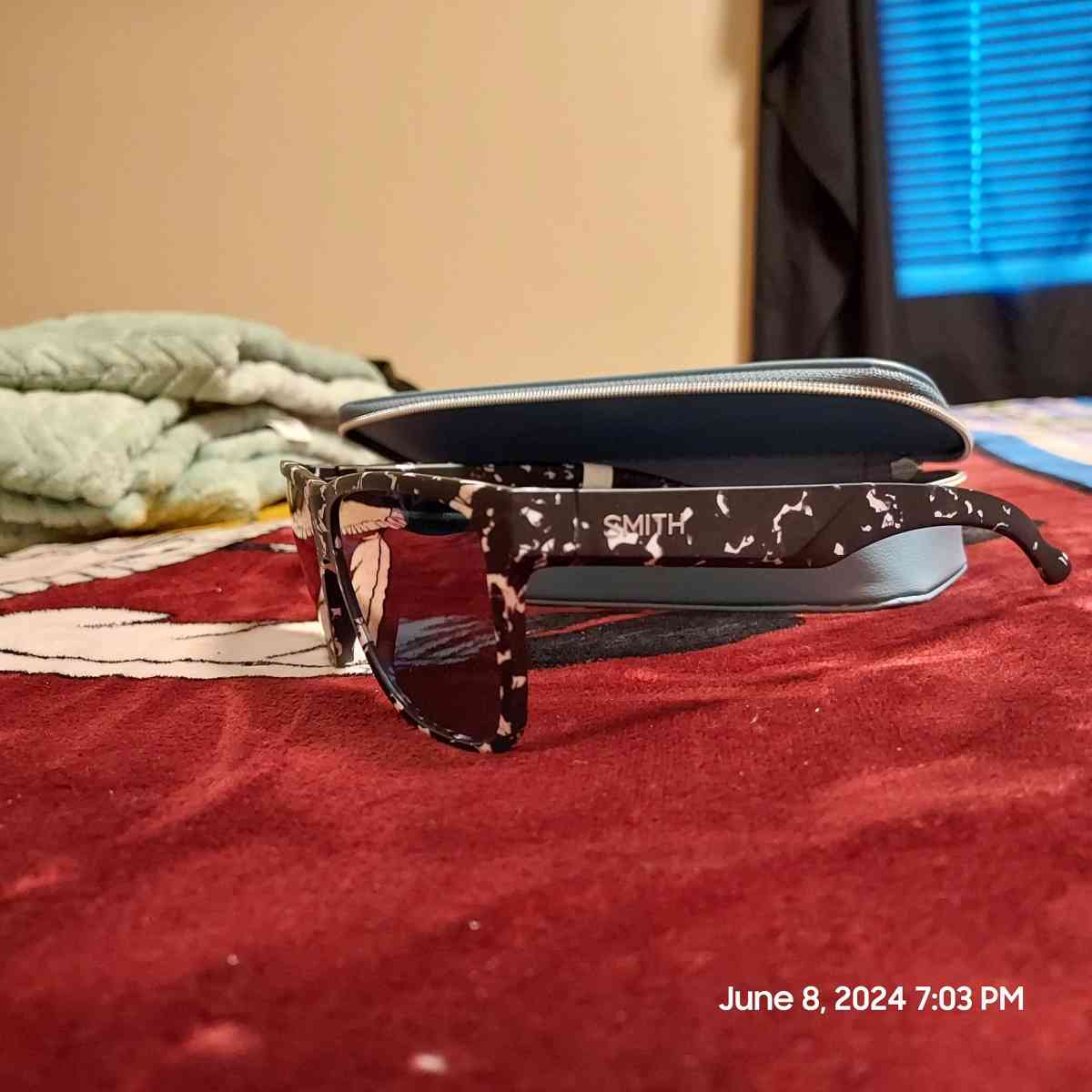 Smith sunglasses - Billings, Montana - FleaMarketBay