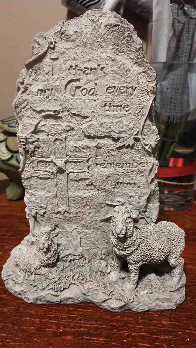 assorted flat heavy stones - Abilene, Texas - FleaMarketBay