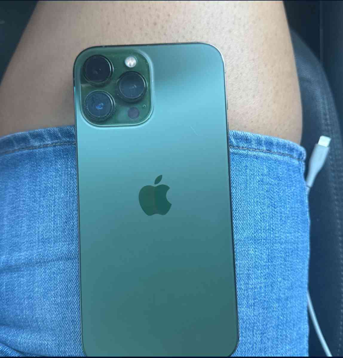 i phone 13 pro max - Redlands, California - FleaMarketBay