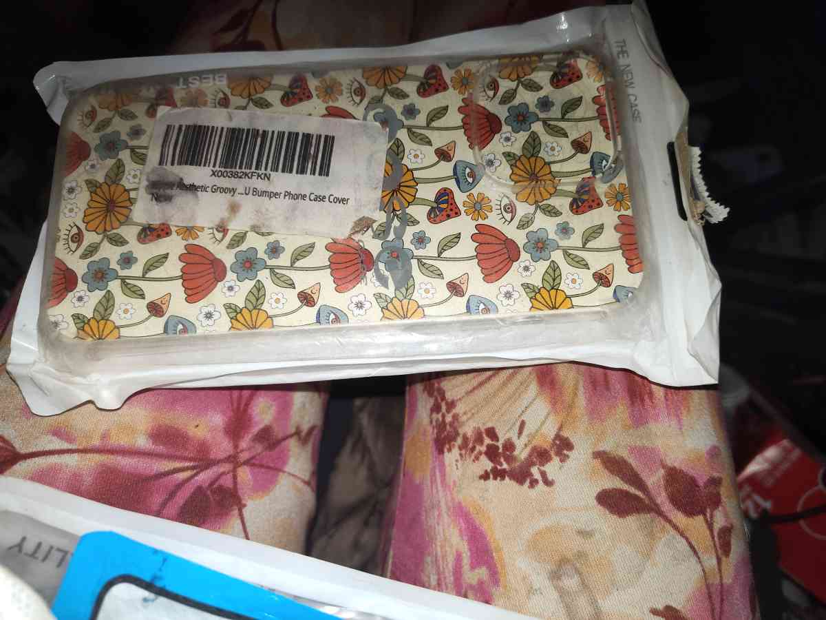 iPhone Cases - El Paso, Texas - FleaMarketBay