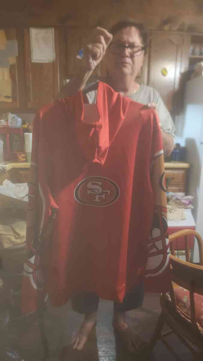 SF hoodie brand new set in closet was 99 - Madison, Indiana - FleaMarketBay