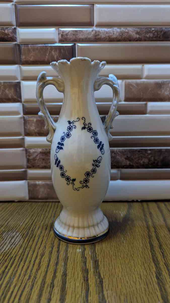 Vintage Victorian  Vase With A 3D Woman Inset Holding Flower - Phoenix, Arizona - FleaMarketBay