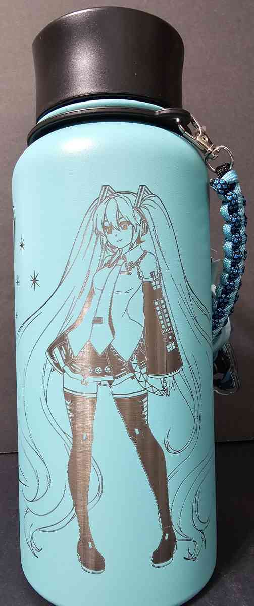 32oz new Laser Engraved Insulated Water Bottle Hatsune Miku - Las Vegas, Nevada - FleaMarketBay