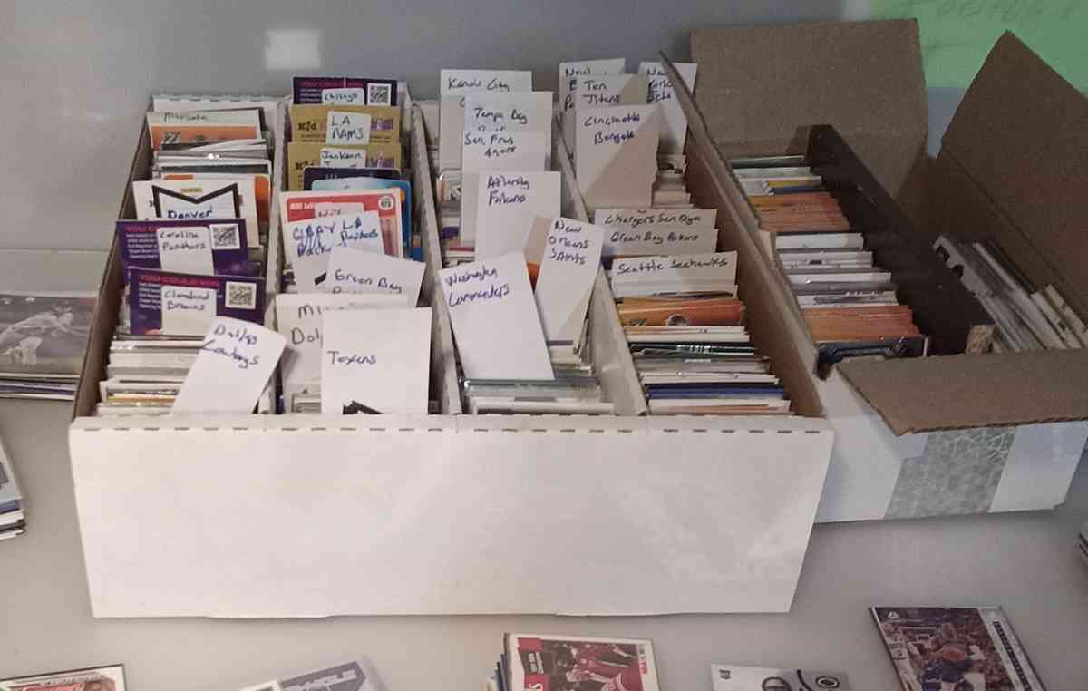 2024 Football Baseball Sports Trading  Card collection - Utica, Michigan - FleaMarketBay