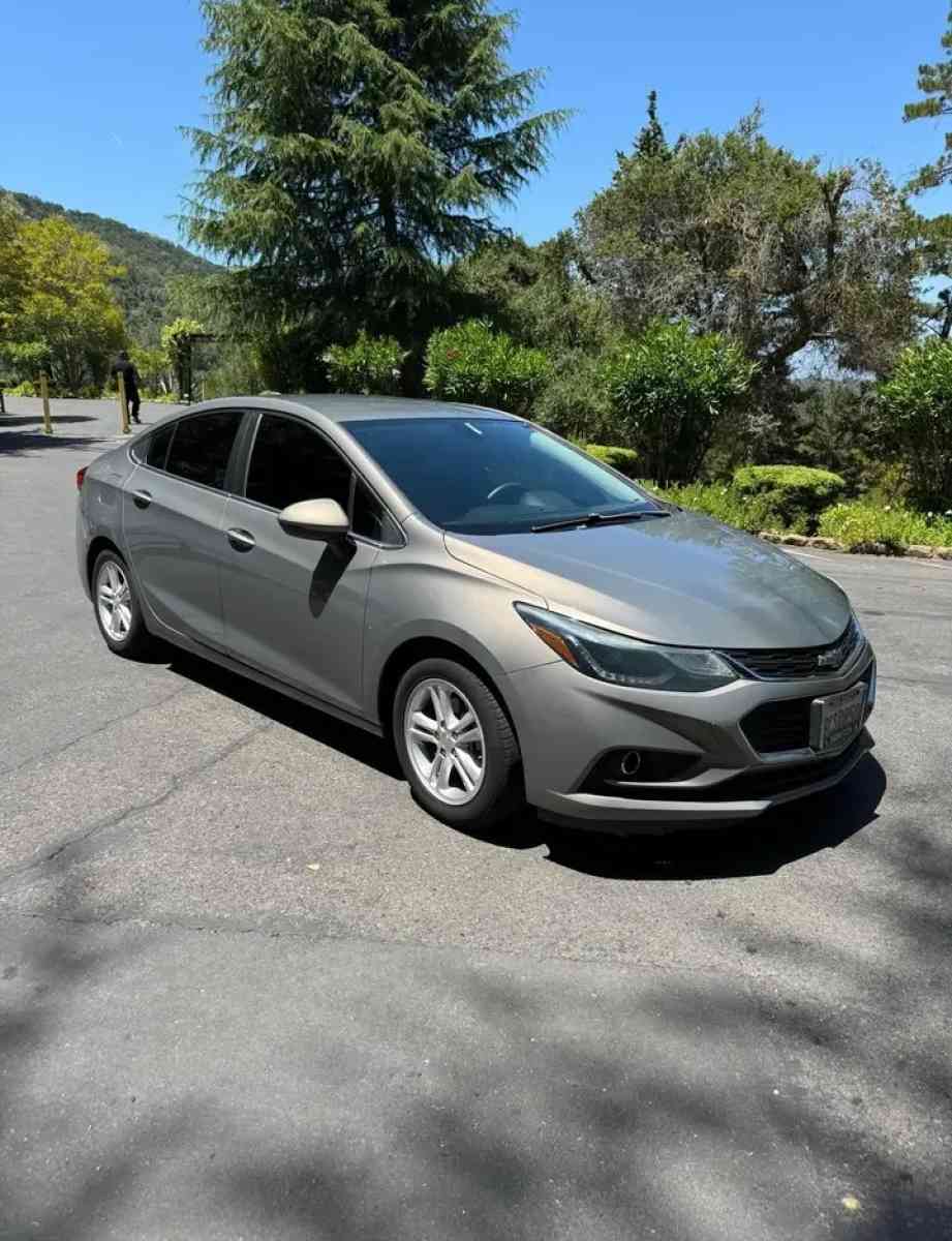 2018 Chevrolet Cruze - Los Altos, California