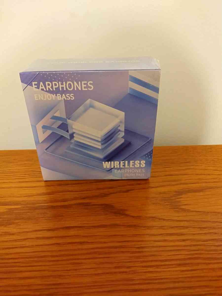 these are the journey airports brand new - Akutan, Alaska - FleaMarketBay