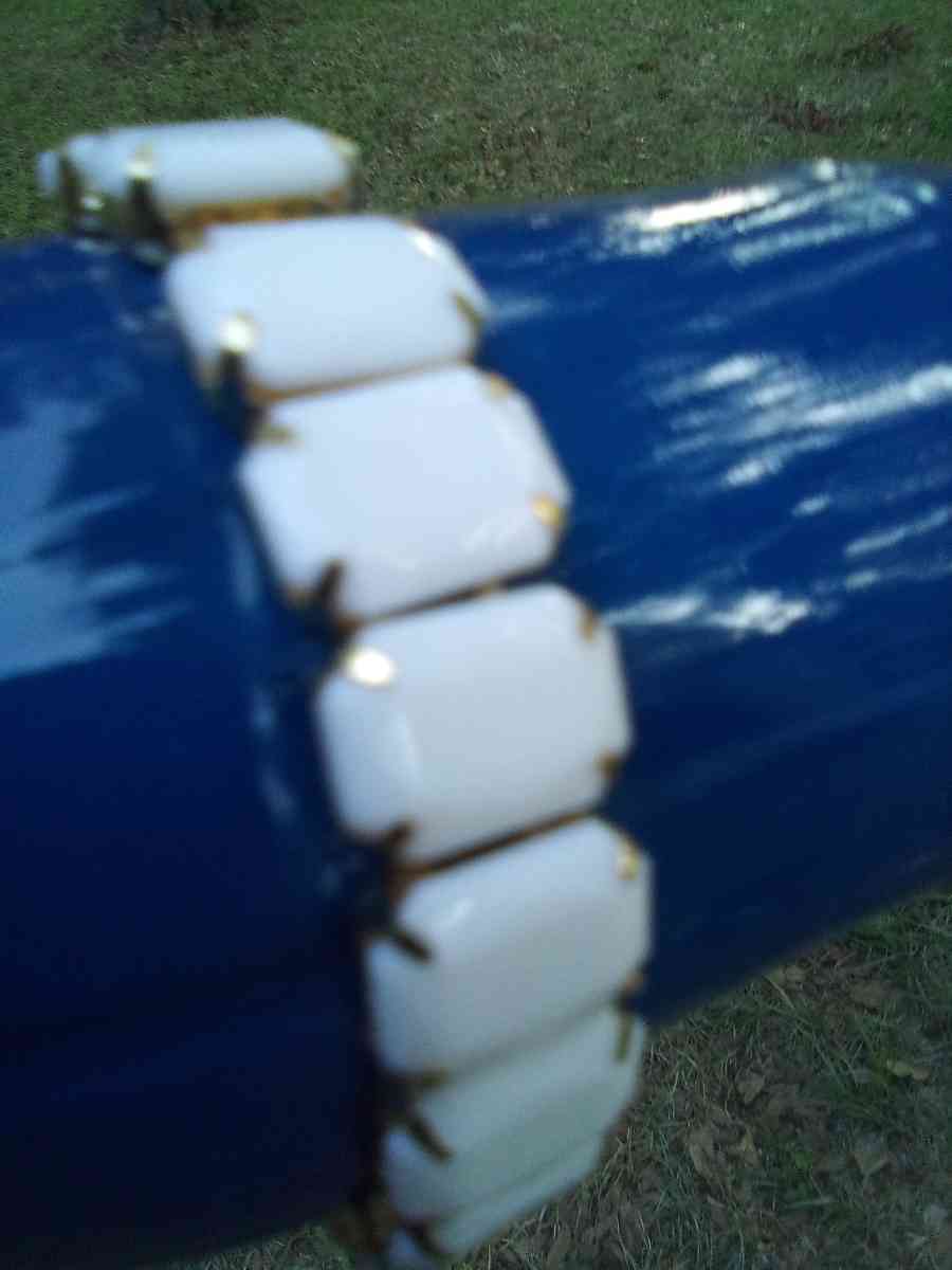 stretchy white square stone bracelet - Jacksonville, Florida - FleaMarketBay