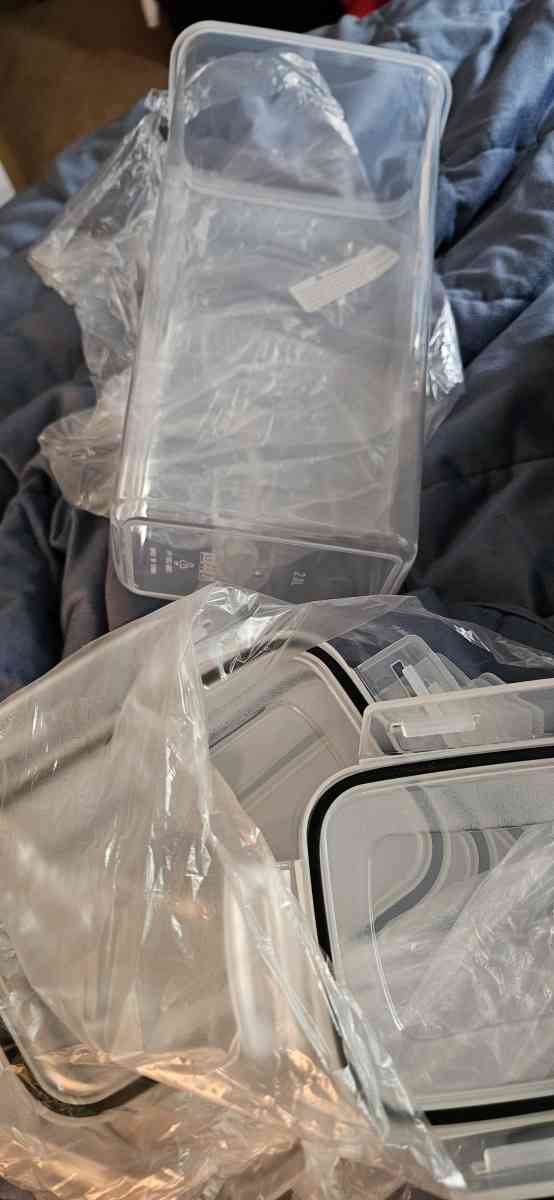 Fathers day 12 piece new airtight container - Jacksonville, North Carolina - FleaMarketBay