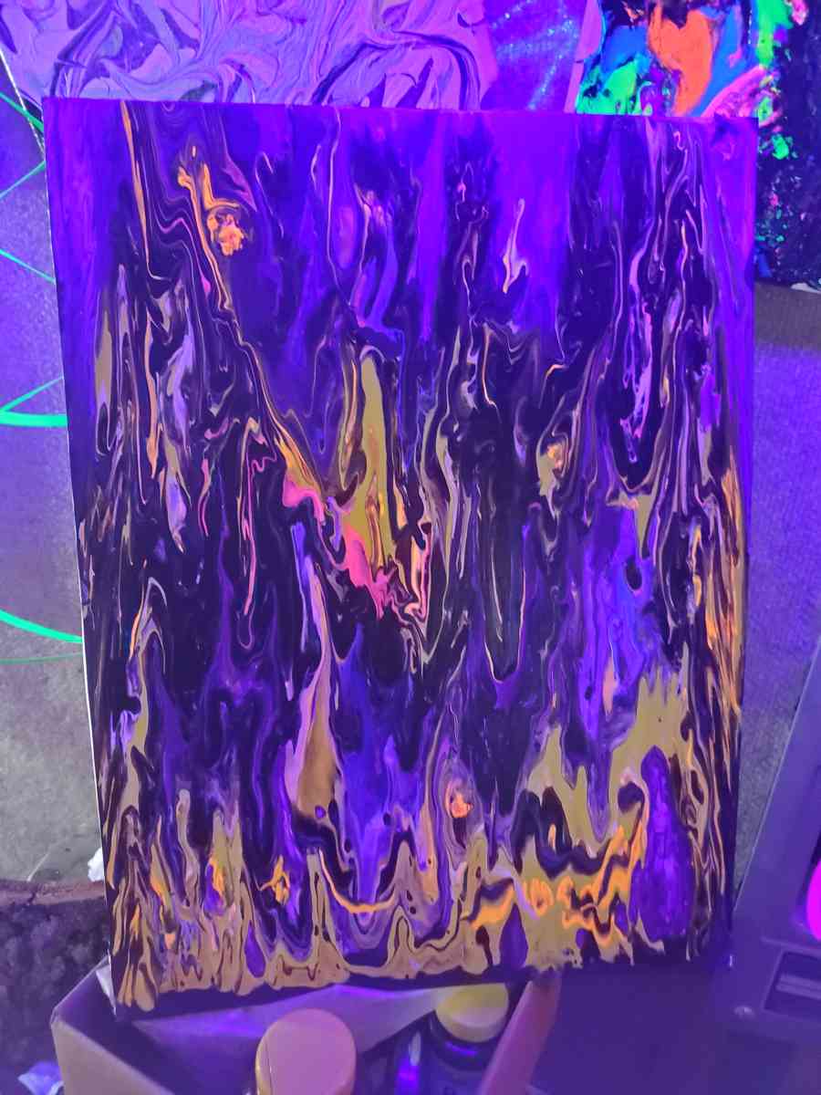 resin dirty pour - Louisville, Kentucky - FleaMarketBay