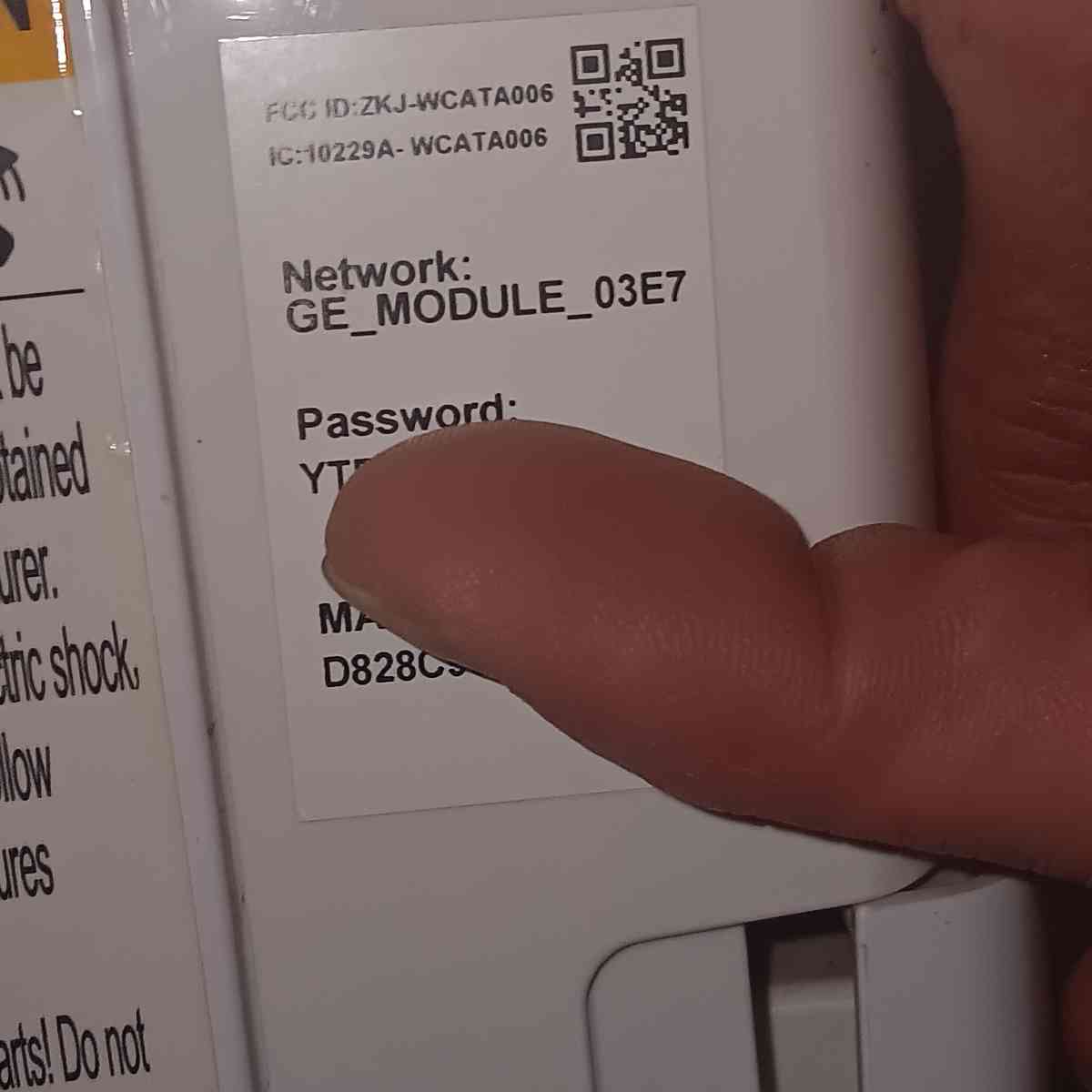 new 8000 btu smart air conditioner - Atchison, Kansas - FleaMarketBay