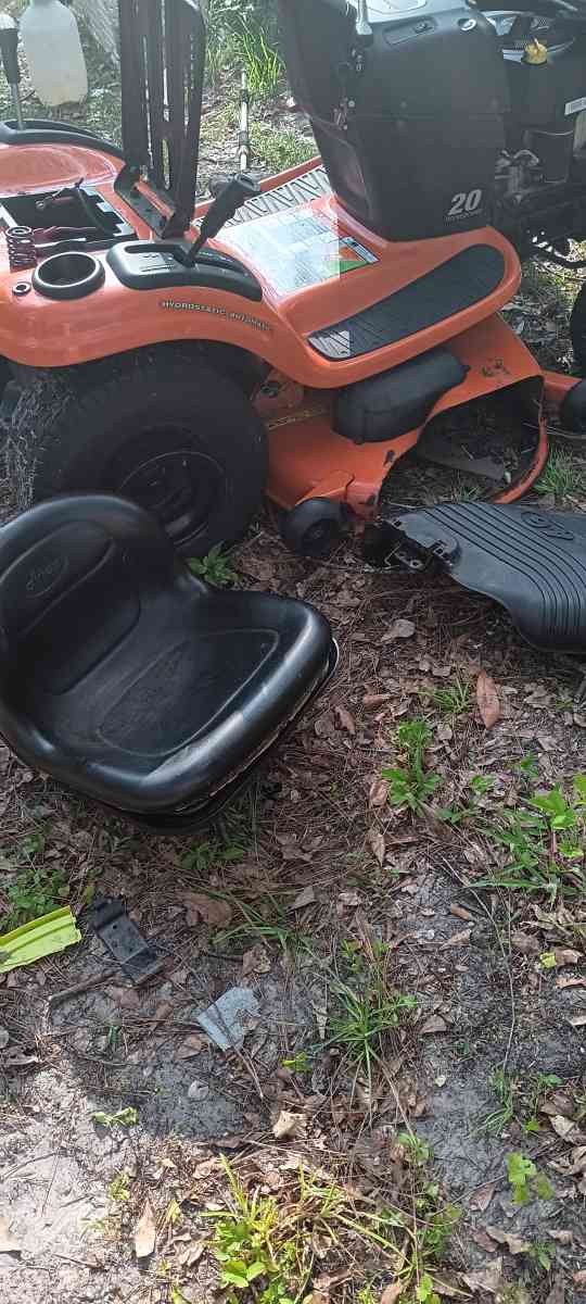 lawnmower - Middleburg, Florida - FleaMarketBay
