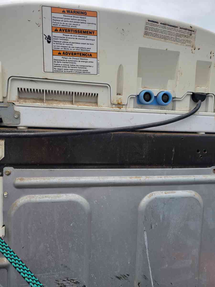 whirpool washer and dryer - Cheyenne, Wyoming - FleaMarketBay