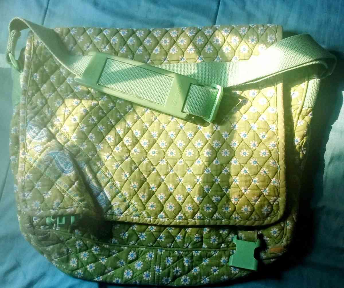 Vera Bradley Purses - Gaston, North Carolina - FleaMarketBay