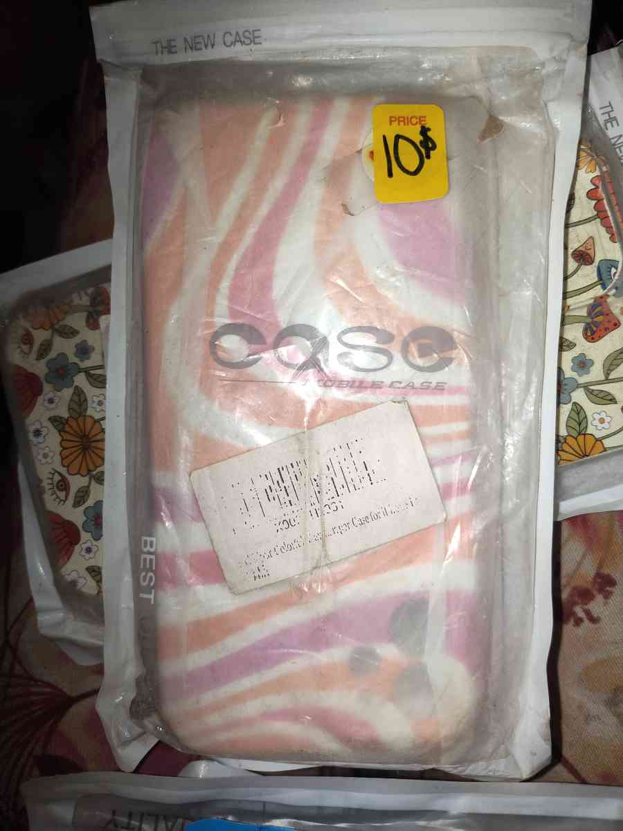 iPhone Cases - El Paso, Texas - FleaMarketBay