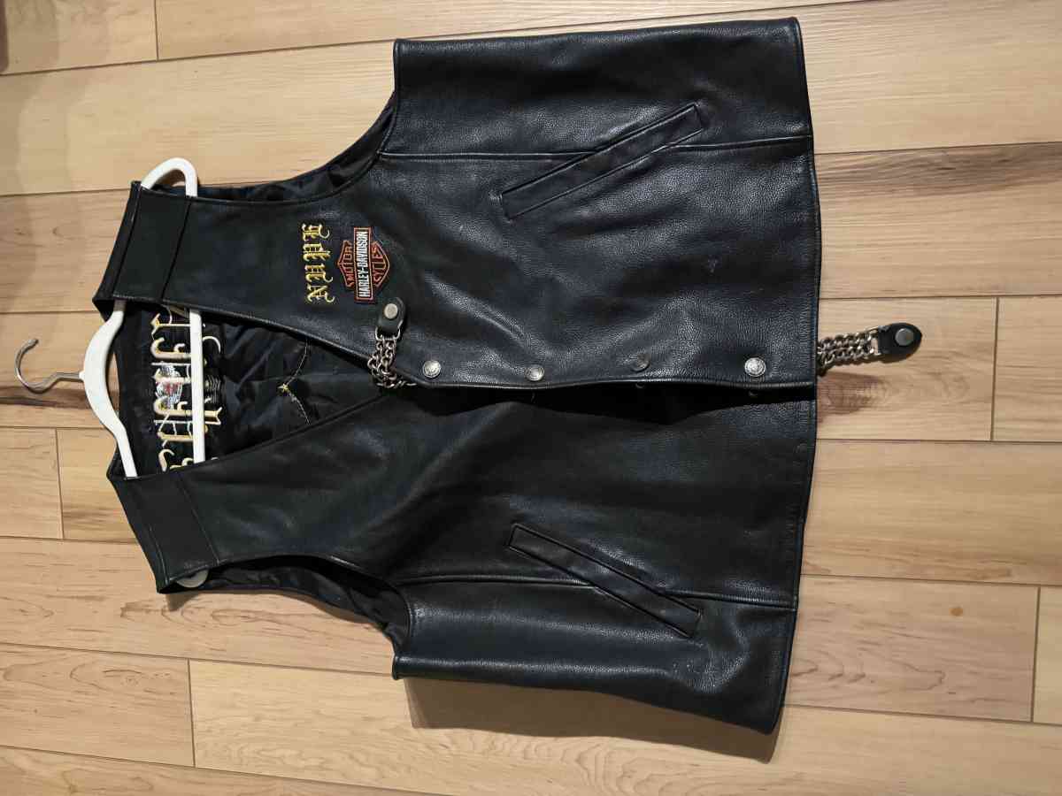 Harley Davidson Vest - Hibbing, Minnesota - FleaMarketBay