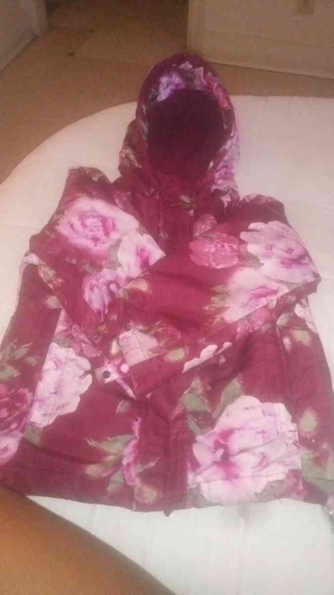 children place jacket that is brand new and a size 5 - Afton, Tennessee