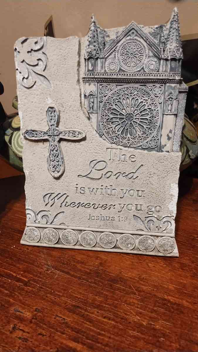 assorted flat heavy stones - Abilene, Texas - FleaMarketBay